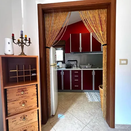 Captain's Apartment Pomer