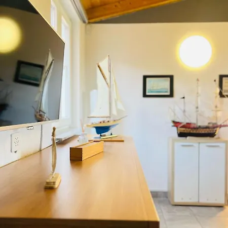 Captain's Apartment *